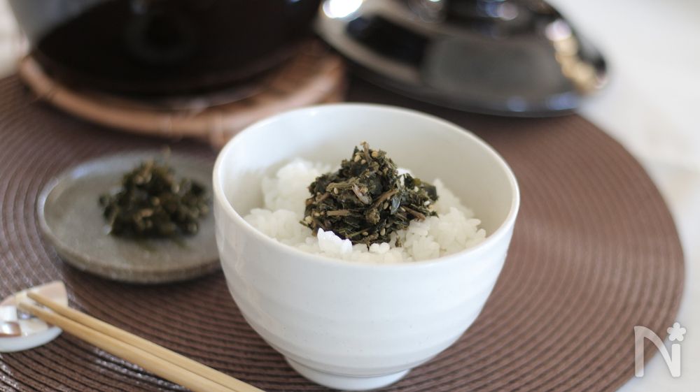 お茶がらとしらす干しの佃煮