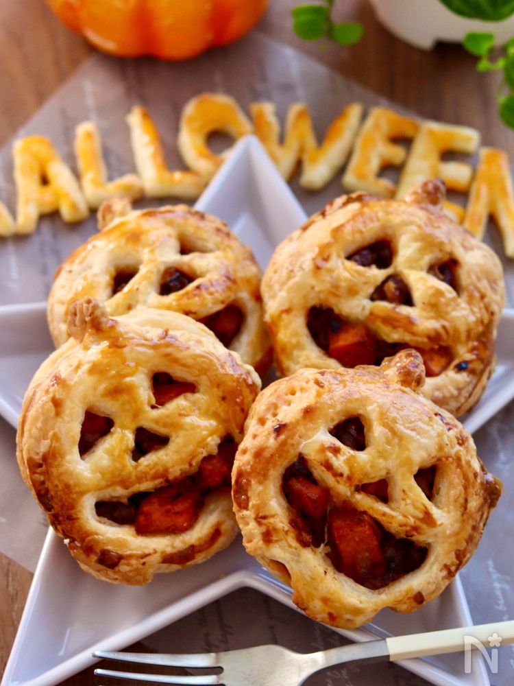 ハロウィンに。かぼちゃおばけのかぼちゃミートパイ