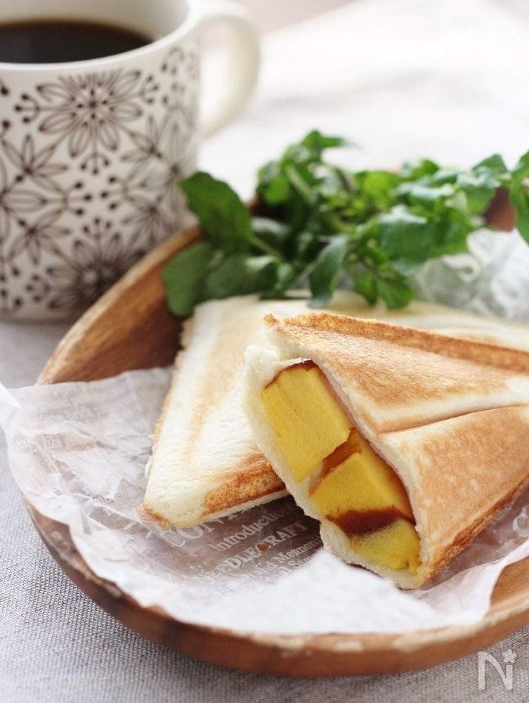 おせちをリメイク伊達巻とチーズのホットサンド